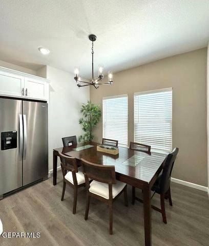 944 Aqueduct Avenue, El Paso, TX 79932