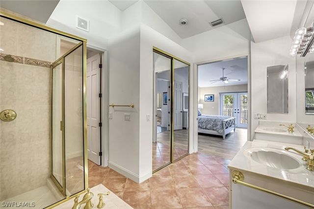 2385 Hidden Lake DR 4502, Naples, FL 34112