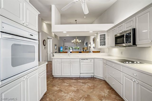 2385 Hidden Lake DR 4502, Naples, FL 34112