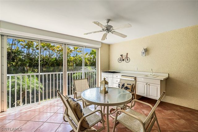2385 Hidden Lake DR 4502, Naples, FL 34112