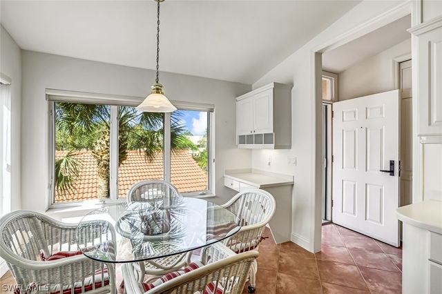 2385 Hidden Lake DR 4502, Naples, FL 34112