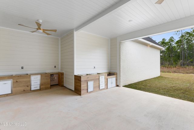 11039 Grace Drive, Gulfport, MS 39503