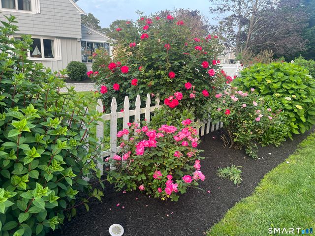 36 Attawan Road, East Lyme, CT 06357