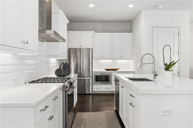 3453 Landen Pine Court NE, Atlanta, GA 30305