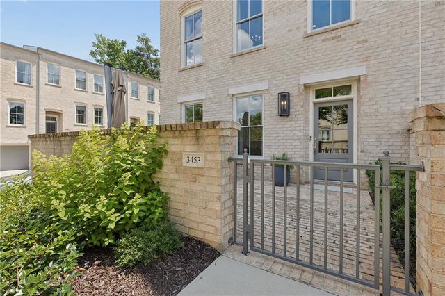 3453 Landen Pine Court NE, Atlanta, GA 30305