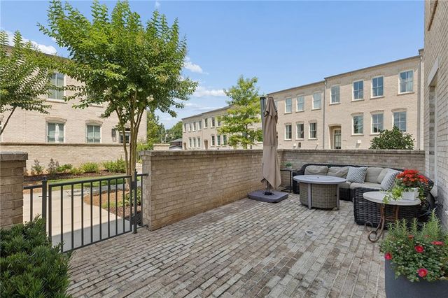 3453 Landen Pine Court NE, Atlanta, GA 30305