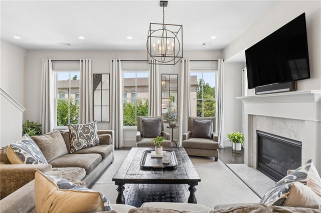 3453 Landen Pine Court NE, Atlanta, GA 30305