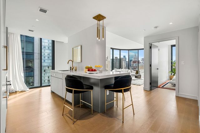 55 Lagrange St 1902, Boston, MA 02116