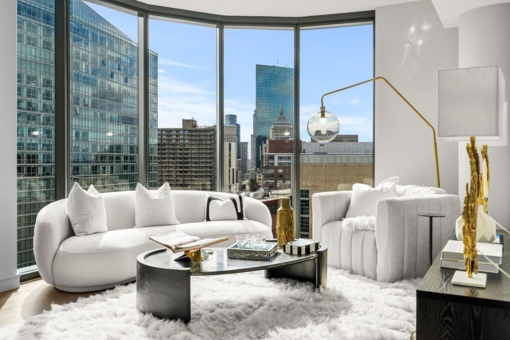 55 Lagrange St 1902, Boston, MA 02116