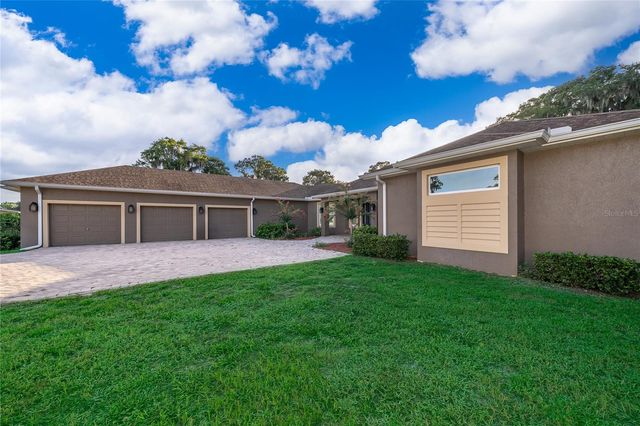12131 EAGLES POINT COURT, Grand Island, FL 32735