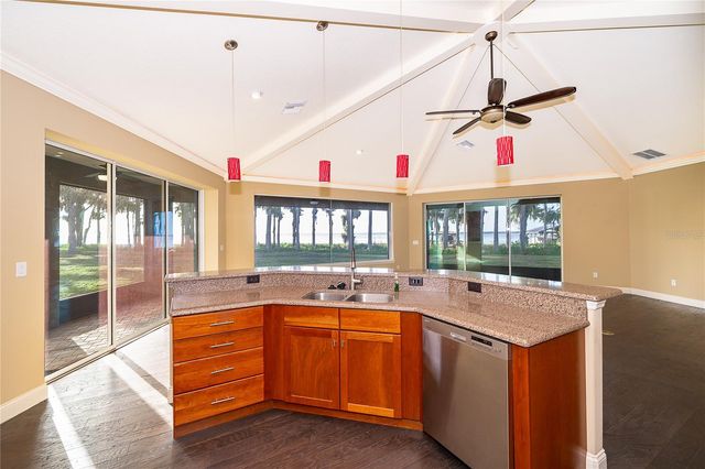 12131 EAGLES POINT COURT, Grand Island, FL 32735