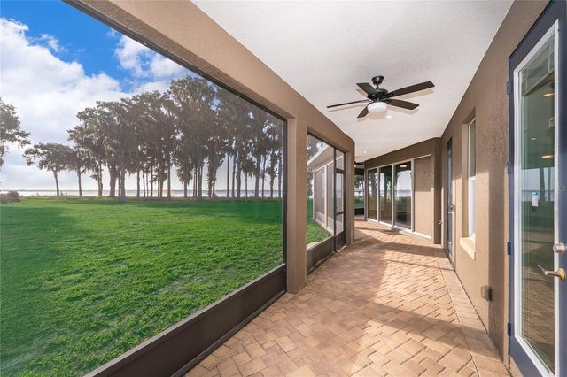 12131 EAGLES POINT COURT, Grand Island, FL 32735