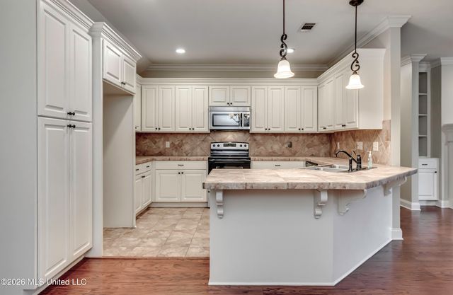 164 Britton Circle, Flowood, MS 39232