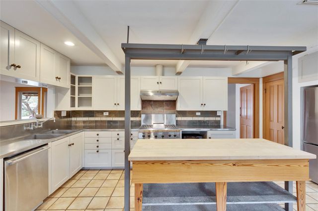 408 Westwood TER, Austin, TX 78746