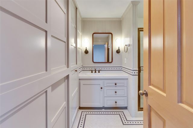 408 Westwood TER, Austin, TX 78746