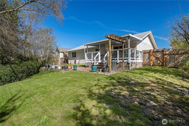 8209 Comox Road, Birch Bay, WA 98230