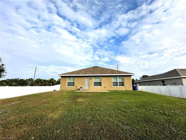 573 Windermere DR, Lehigh Acres, FL 33972