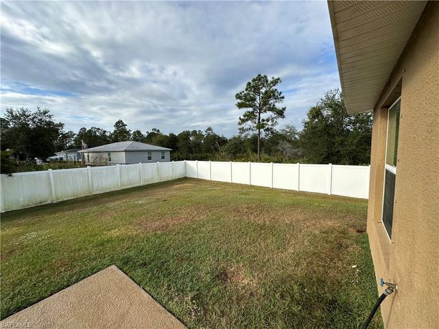 573 Windermere DR, Lehigh Acres, FL 33972