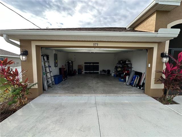 573 Windermere DR, Lehigh Acres, FL 33972