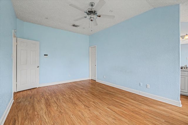 14218 Whitecross Drive, Houston, TX 77083