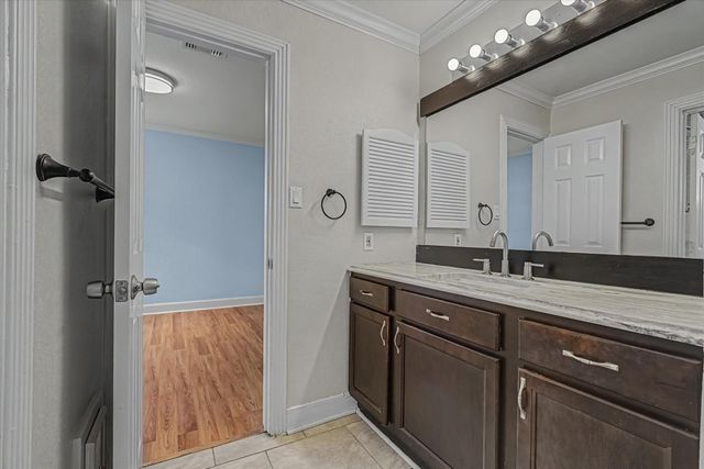 14218 Whitecross Drive, Houston, TX 77083