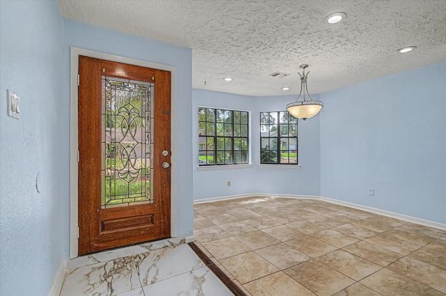 14218 Whitecross Drive, Houston, TX 77083
