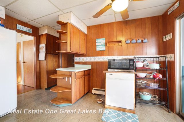 1016 Thurman Street, Saginaw, MI 48602