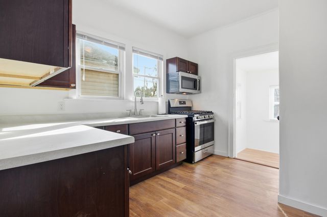 1128 Highland Street, Hammond, IN 46320