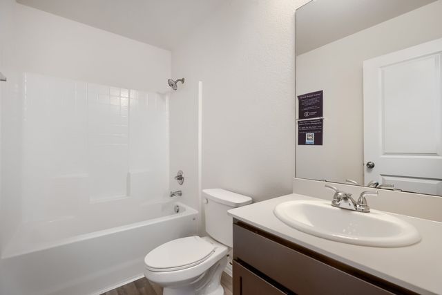 2105 Langford Street, Greenville, TX 75401