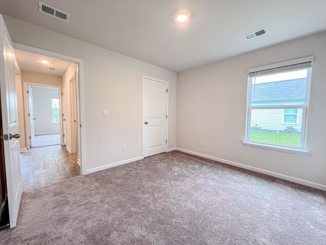 248 Country Grove Way, Galivants Ferry, SC 29544
