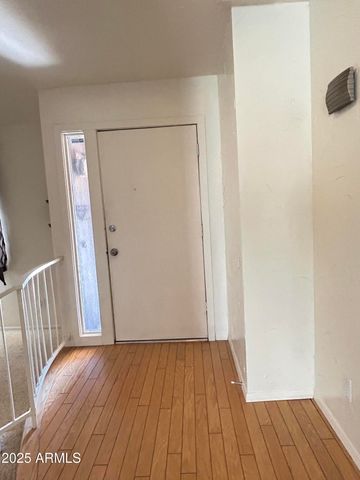 5608 W ACOMA Drive, Glendale, AZ 85306