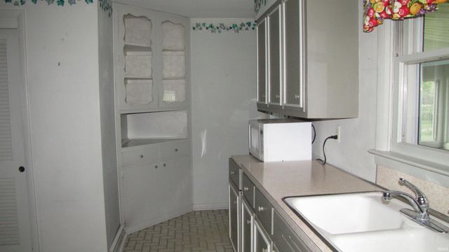 113 N Second Avenue, Princeton, IN 47670