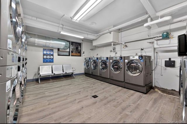 58-03 Calloway Street 4JJ, Corona, NY 11368