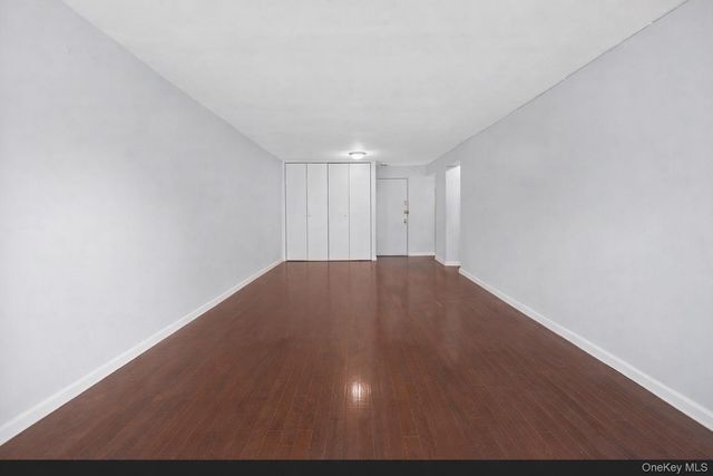 58-03 Calloway Street 4JJ, Corona, NY 11368