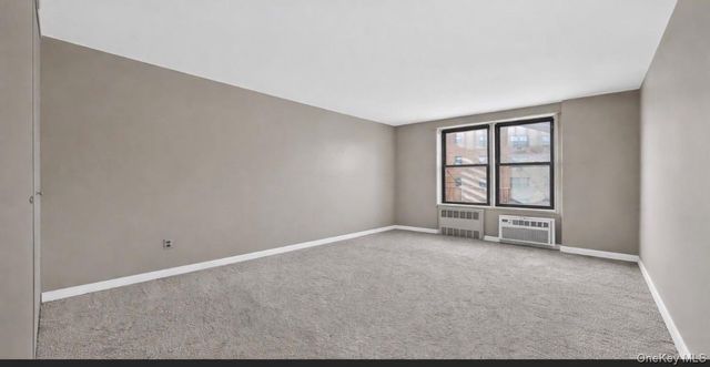 58-03 Calloway Street 4JJ, Corona, NY 11368