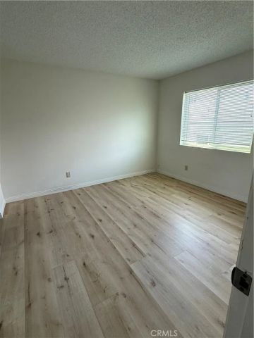 4816 Rosewood, Los Angeles, CA 90004