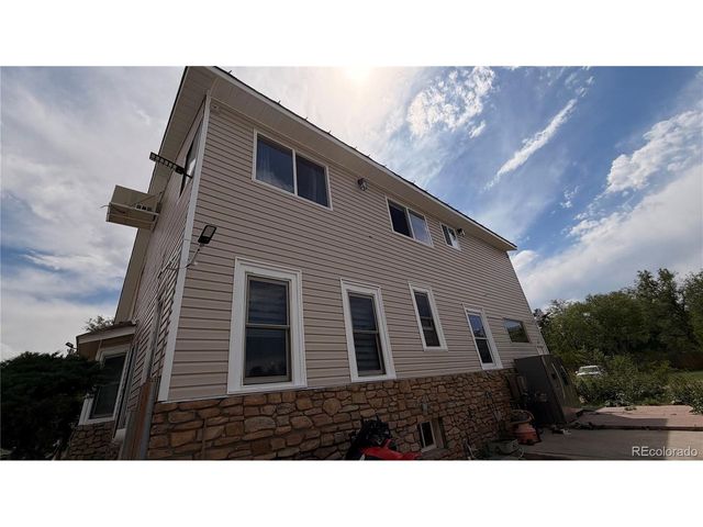 937 E Belleview Ave, Littleton, CO 80121