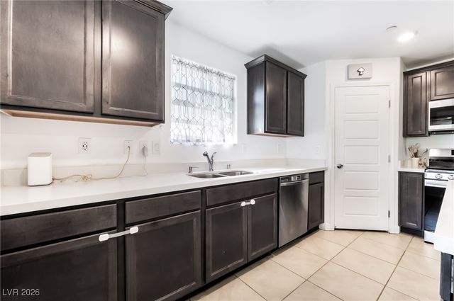 701 Pickled Pepper Place, Henderson, NV 89011