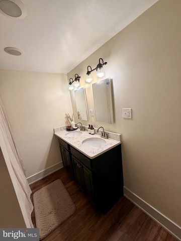 1221 MINNICH ROAD, Mechanicsburg, PA 17055