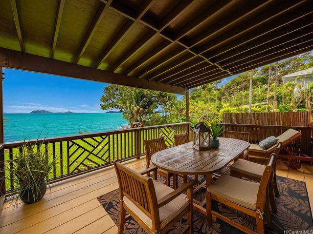 47-849 Kamehameha Highway, Kaneohe, HI 96744