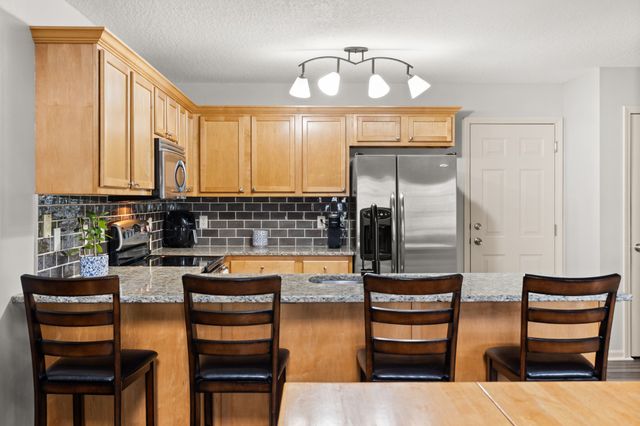 732 SE Williams Court, Waukee, IA 50263