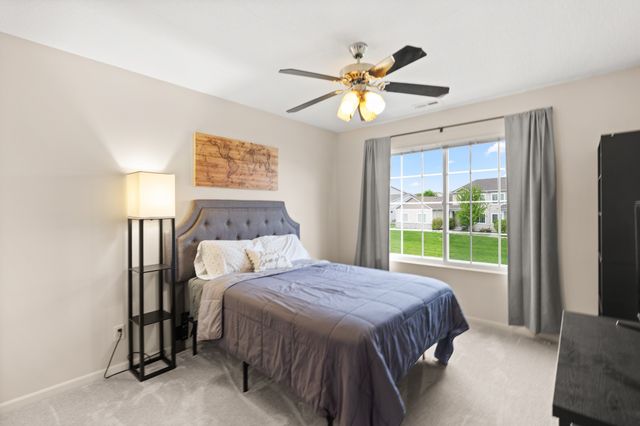 732 SE Williams Court, Waukee, IA 50263