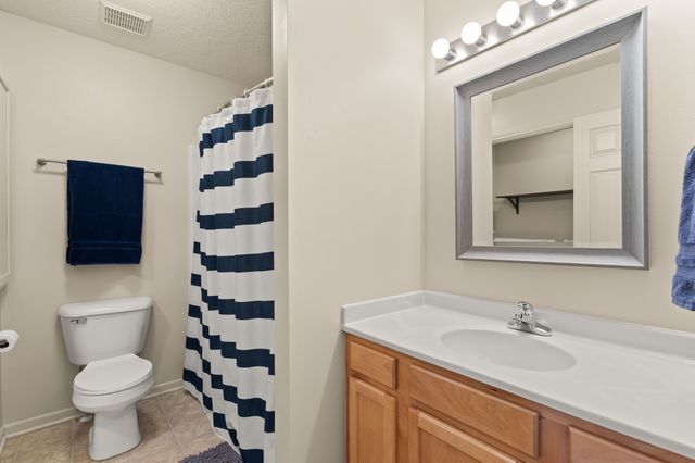 732 SE Williams Court, Waukee, IA 50263