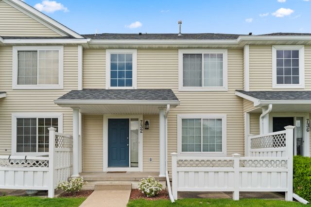 732 SE Williams Court, Waukee, IA 50263