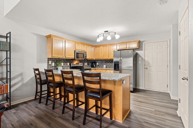732 SE Williams Court, Waukee, IA 50263