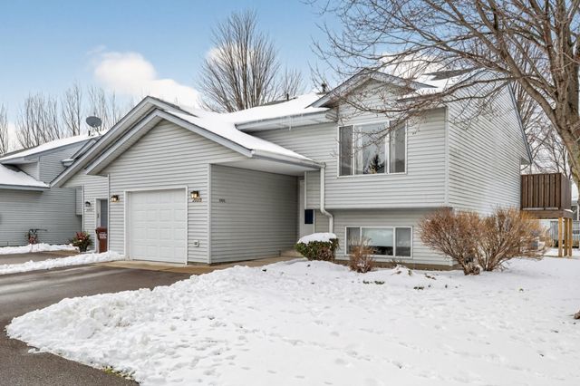 20035 Ideal Way, Lakeville, MN 55044