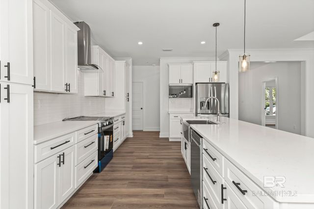 10180 Pineview Lane, Foley, AL 36535