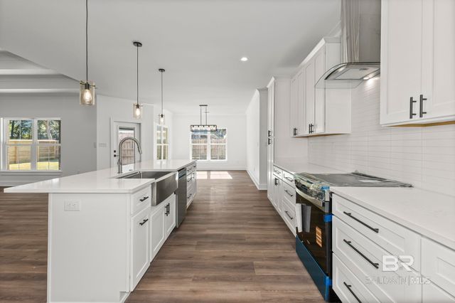 10180 Pineview Lane, Foley, AL 36535