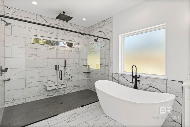 10180 Pineview Lane, Foley, AL 36535