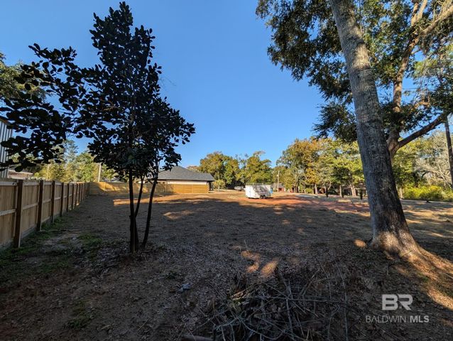 10180 Pineview Lane, Foley, AL 36535